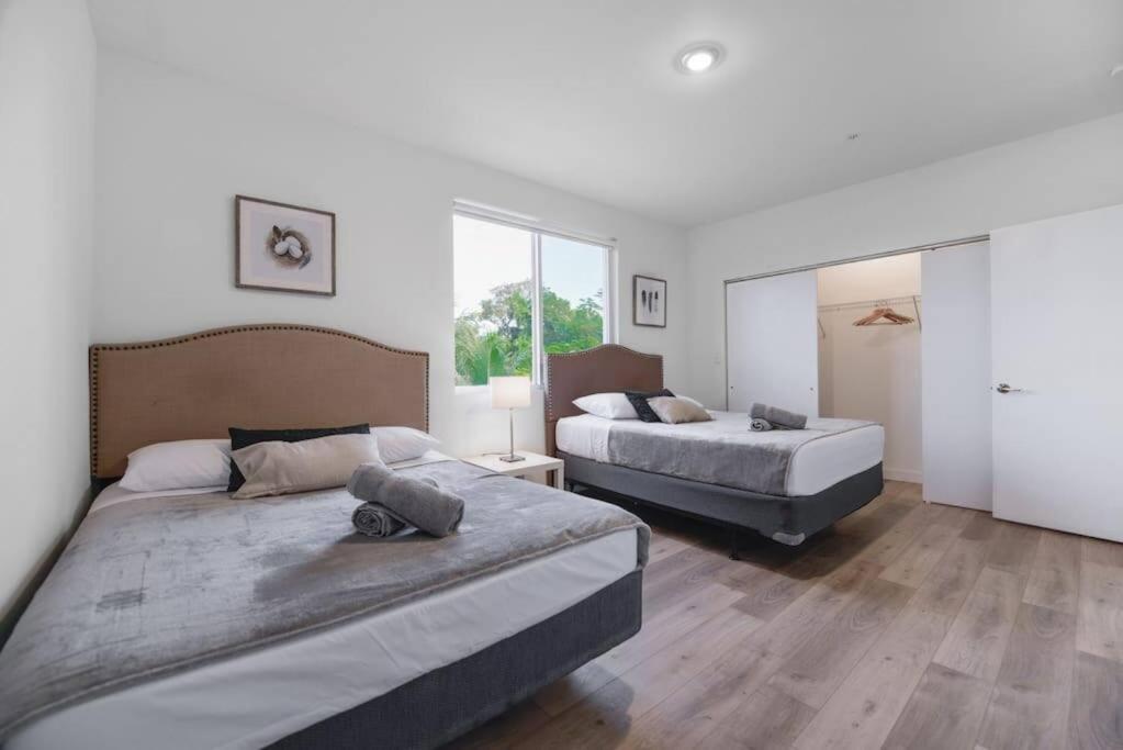 Willa Amazing Town House 15 Min From The Beach Wfree Parking Miami Zewnętrze zdjęcie